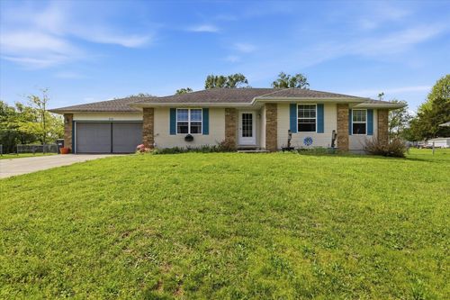 316 Mcknight, Clever, MO, 65631-6596 | Card Image