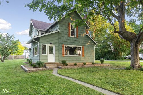 106 N Blake St, Sheridan, IN, 46069-1002 | Card Image