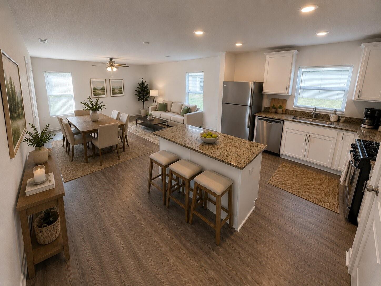 Residential Lease in WINTER HAVEN 2