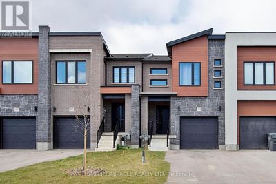 329 Bradshaw Dr, Townhouse with 3 bedrooms, 3 bathrooms and 3 parking in Stratford ON | Image 1