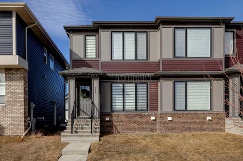 215 Chinook Gate Blvd Sw, Airdrie, AB, T4B5J4 | Card Image
