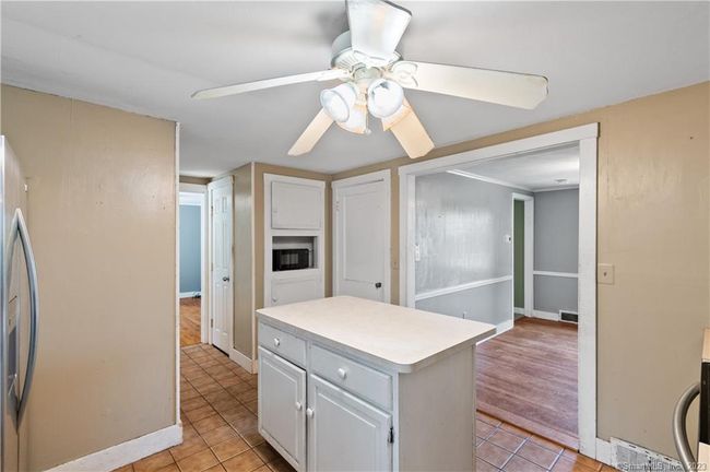971 N Farms Rd, House other with 3 bedrooms, 2 bathrooms and null parking in Wallingford CT | Image 13