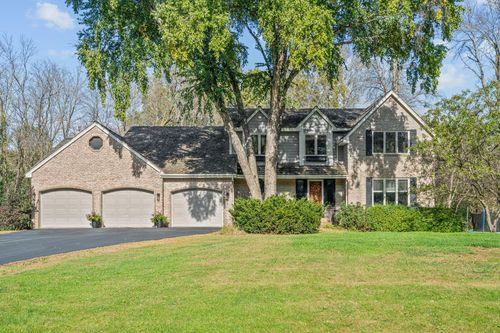 725 Dickey Lake Dr, Orono, MN, 55356-9597 | Card Image