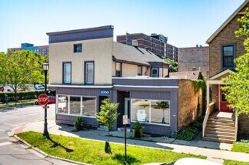 1-1000 Foster St, Evanston, IL, 60201-3104 | Card Image