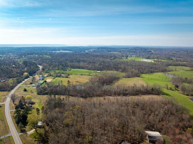 8615 Highway 301, House other with 2 bedrooms, 1 bathrooms and null parking in TRENTON GA | Image 23
