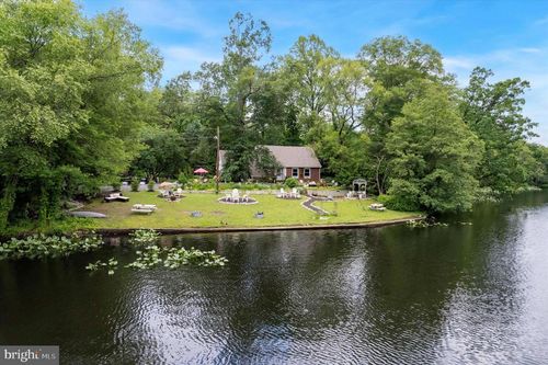 2031 Sylvan Park Rd, Burlington, NJ, 08016-3641 | Card Image