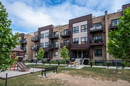 e11-20 Palace St, Kitchener, ON, N2E0J3 | Card Image