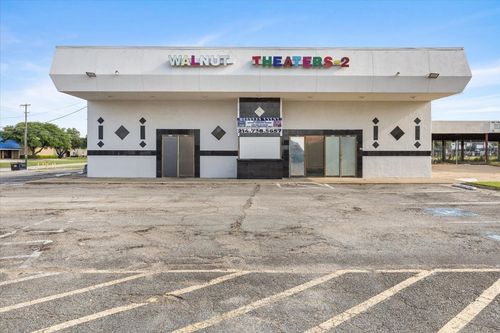 3310 W Walnut St, Garland, TX, 75042-7113 | Card Image