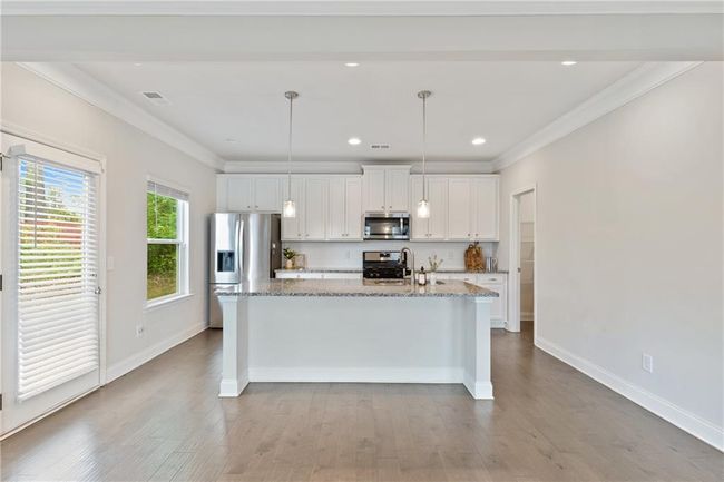 5103 Woodline View Ln, House other with 5 bedrooms, 4 bathrooms and 2 parking in Auburn GA | Image 9