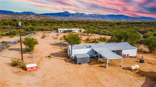 18488 Golf Course Ave, Wikieup, AZ, 85360 | Card Image