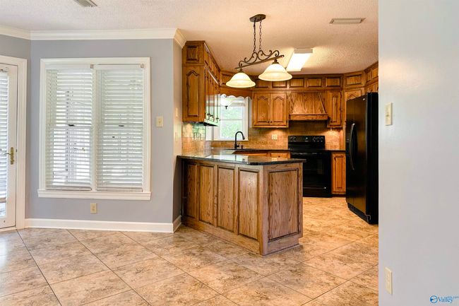 2108 Chapel Hill Rd Sw, House other with 4 bedrooms, 3 bathrooms and null parking in Decatur AL | Image 27