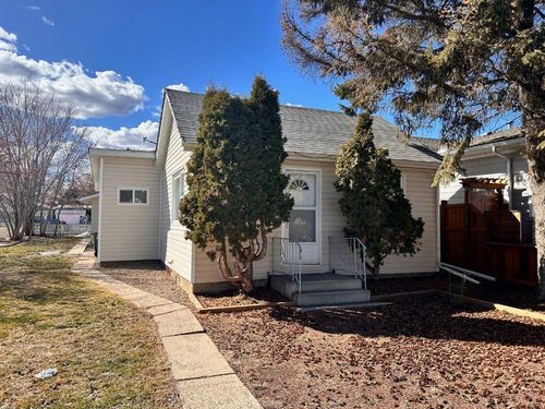 4815 48 Street, Vermilion, AB, T9X1T1 | Card Image