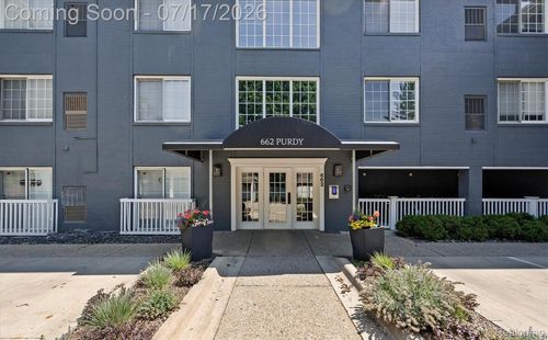 104-662 Purdy St, Birmingham, MI, 48009-1734 | Card Image