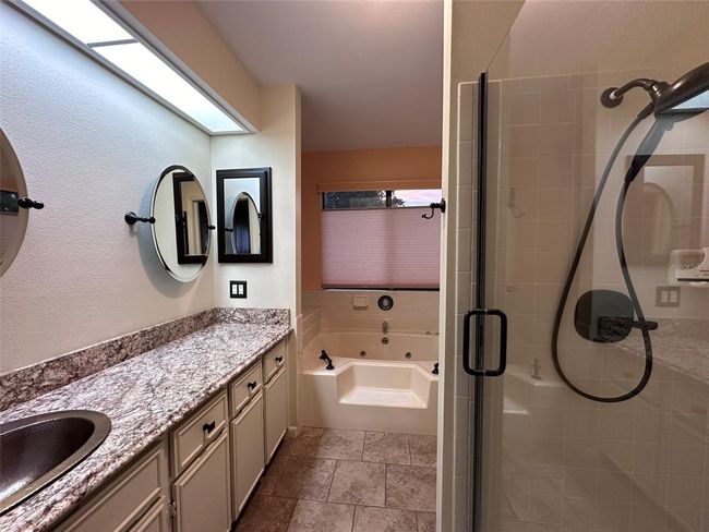 1643 New Abbey Ave, House other with 3 bedrooms, 2 bathrooms and null parking in LEESBURG FL | Image 16