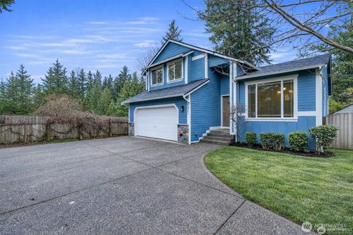 23311 Se 269th St, Maple Valley, WA, 98038-6837 | Card Image
