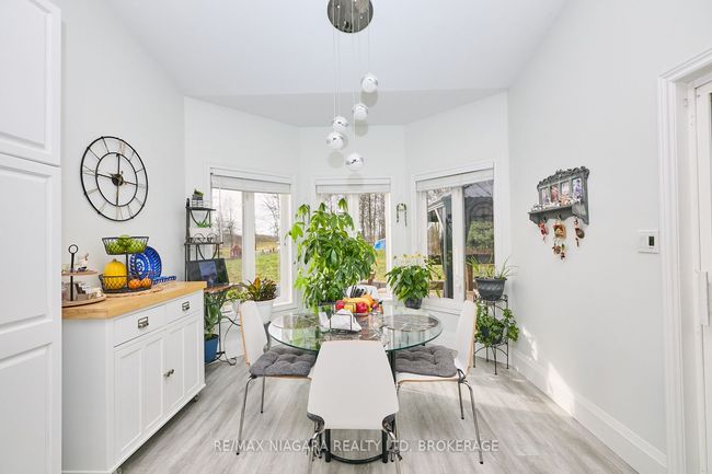 637 Carl Rd, House other with 5 bedrooms, 4 bathrooms and 20 parking in Port Robinson ON | Image 13