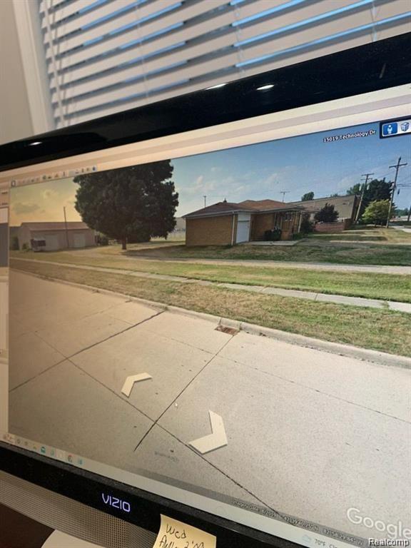 Hayes Rd, Shelby Township, MI 48315