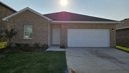 10348 Rosegreen Ln, Crowley, TX, 76036-4212 | Card Image