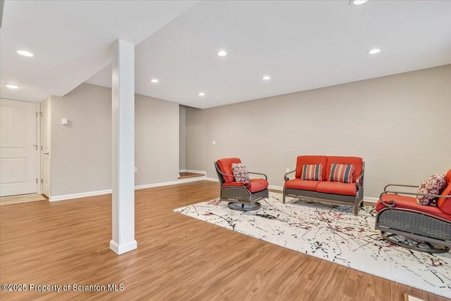 Bonus Room | Image 41