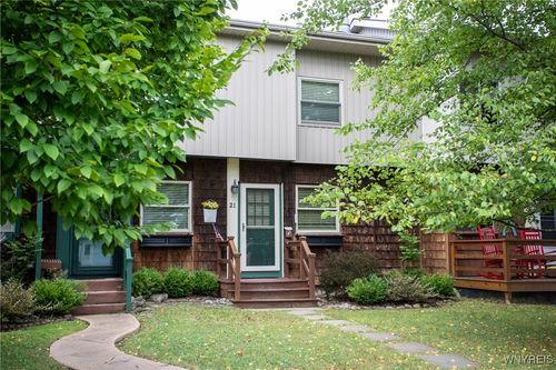 21 Evergreen Dr, Ellicottville, NY, 14731-9644 | Card Image