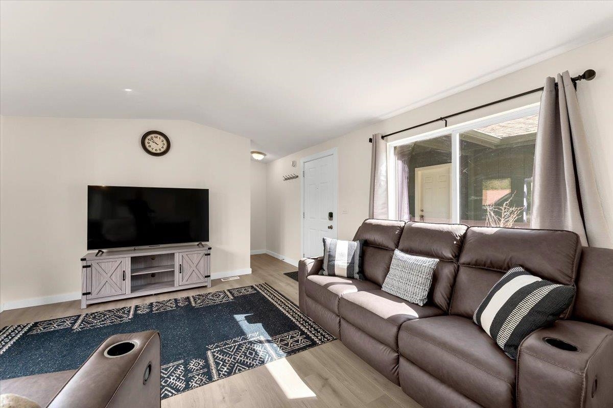 Residential in Douglas City 4