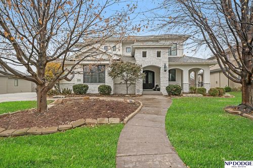 21313 Hickory St, Elkhorn, NE, 68022-2289 | Card Image