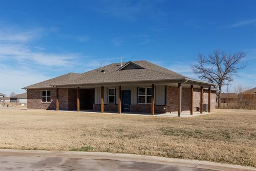 306 Kirks Holw, Jones, OK, 73049-8328 | Card Image