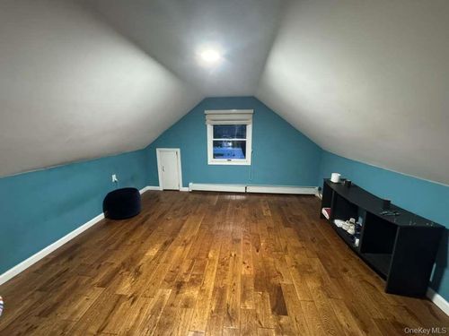 223 Waverly Ave, Medford, NY, 11763-2631 | Card Image