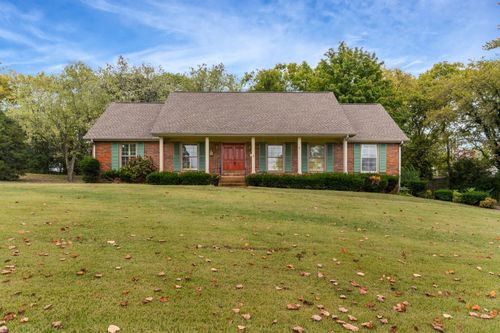 429 Nesbitt Ln, Madison, TN, 37115-2527 | Card Image