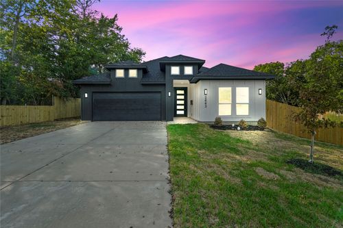 2443 Naoma St, Dallas, TX, 75241-4806 | Card Image