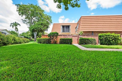 2874 Waterford Dr S, Deerfield Beach, FL, 33442-5971 | Card Image