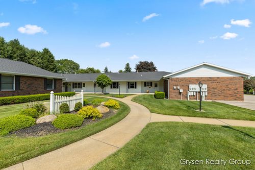 2915 N Wentward Ct, Hudsonville, MI, 49426-9254 | Card Image