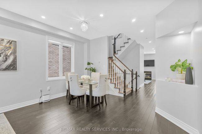 31 Sedgeway Hts, House attached with 3 bedrooms, 4 bathrooms and 3 parking in Vaughan ON | Image 17