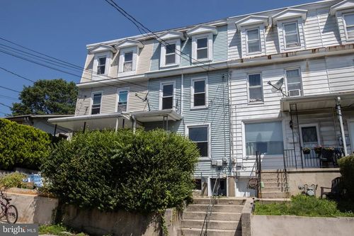 414 Spring Garden St, POTTSVILLE, PA, 17901-1649 | Card Image