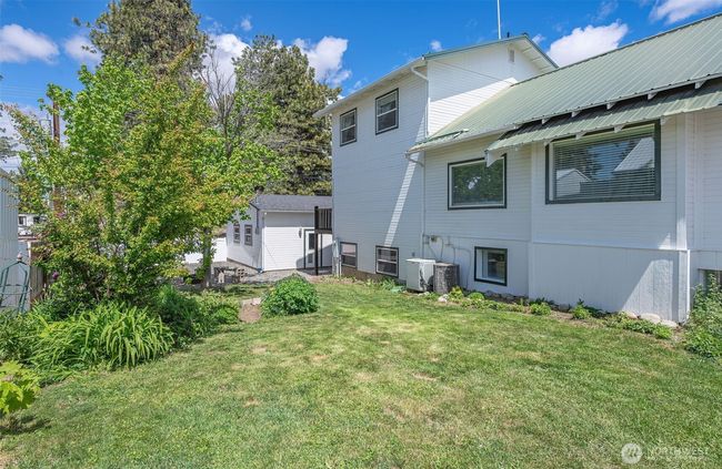 417 E Walnut St, House other with 4 bedrooms, 3 bathrooms and 4 parking in Waterville WA | Image 33