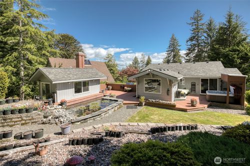612 9th Ave, Aberdeen, WA, 98520-1426 | Card Image