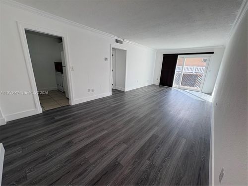 a325-633 S Royal Poinciana Blvd, Miami Springs, FL, 33166-7281 | Card Image