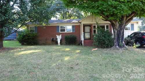 801 Tryon St, Shelby, NC, 28150-6051 | Card Image