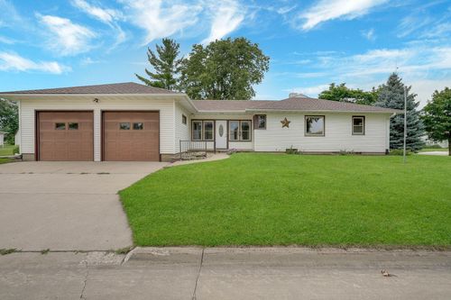 607 Parriott St, Aplington, IA, 50604-1080 | Card Image