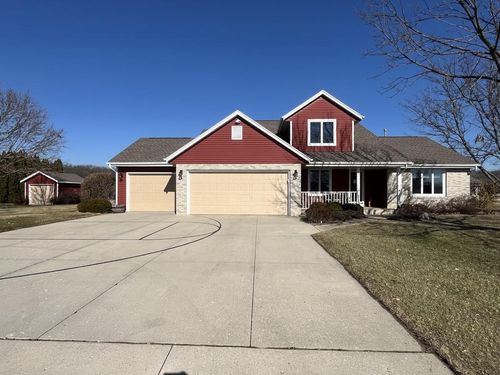 6692 W Thornapple Drive Drive, CENTER, WI, 53548 | Card Image