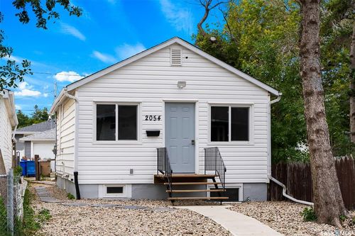 2054 Embury St, Regina, SK, S4N2L6 | Card Image