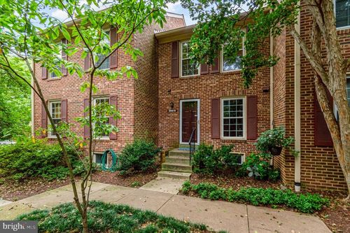 2-2446 S Walter Reed Dr, ARLINGTON, VA, 22206-4091 | Card Image