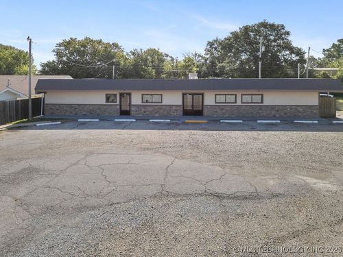 1550 S Virginia Ave, Atoka, OK, 74525-3258 | Card Image