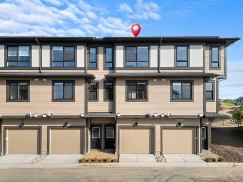 72-285 Chelsea Crt, Chestermere, AB, T1X2W7 | Card Image