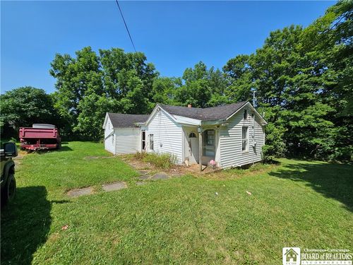 1493 Flanigan Rd, Hinsdale, NY, 14743-9628 | Card Image