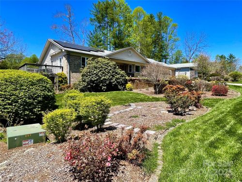 23 St Andrews Dr, Etowah, NC, 28729-9748 | Card Image