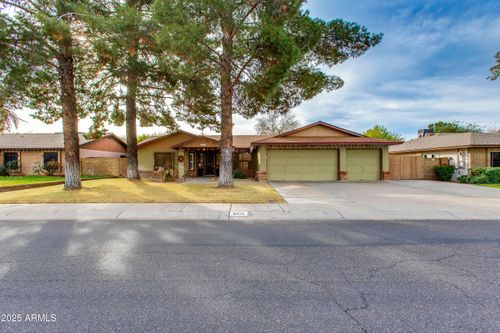 3313 W Kristal Way, Phoenix, AZ, 85027-6139 | Card Image