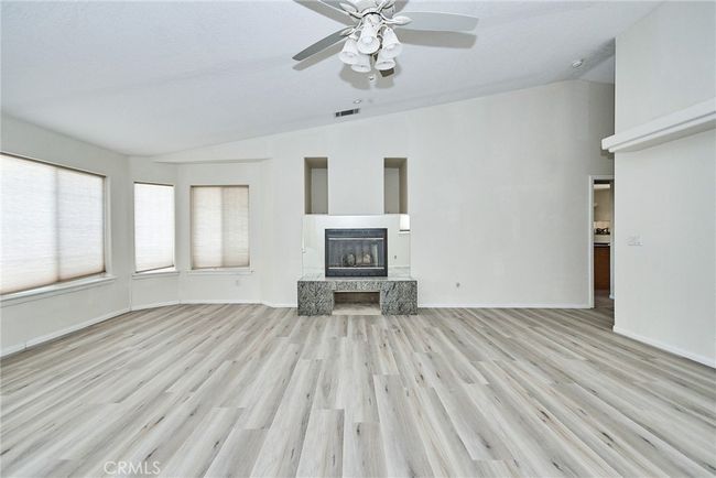 9920 Sage St, House other with 5 bedrooms, 4 bathrooms and 4 parking in Hesperia CA | Image 26