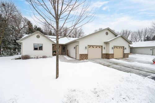 24 Riverside Court, Fond Du Lac, WI, 54935 | Card Image