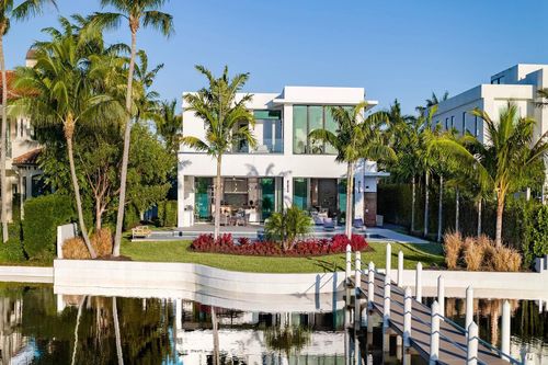 807 N Atlantic Dr, Lantana, FL, 33462-1927 | Card Image